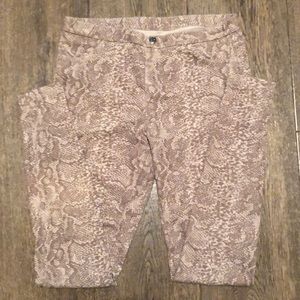 Simply Vera jeggings